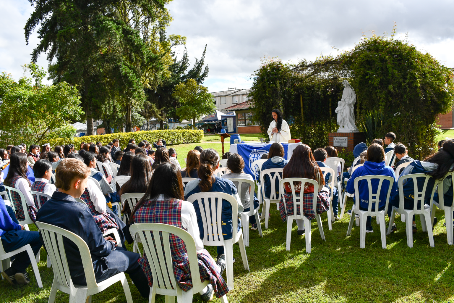 Celebración 15 años, movimiento Juvenil Ignaciano Huellas en Colombia