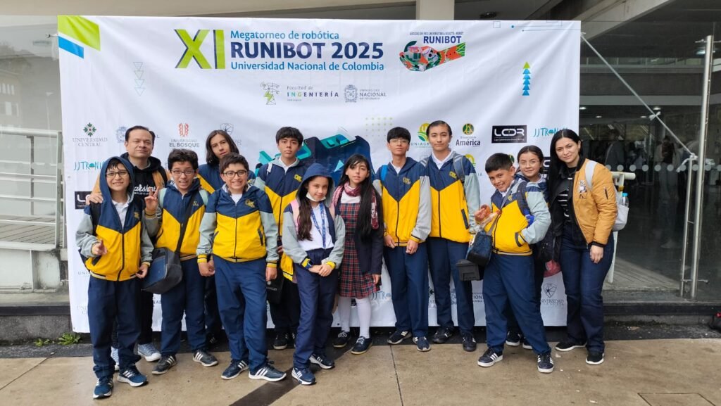 XI Megatorneo de Robótica de la UNAL "RUNIBOT"
